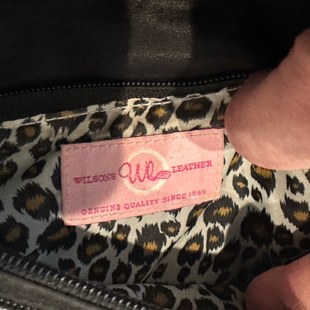Wilson's Leather Foldover Black Purse Clutch Shoulder Bag - Picture 7 of 8